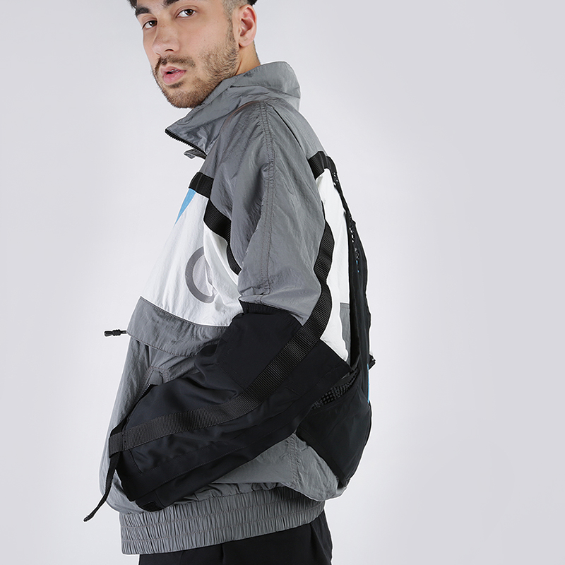 мужская серая куртка Nike NikeLab Hooded Jacket CD6368-012 - цена, описание, фото 5